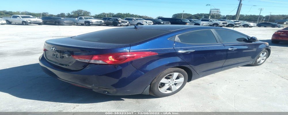 5NPDH4AE2DH241868 2013 HYUNDAI ELANTRA photo no. 4