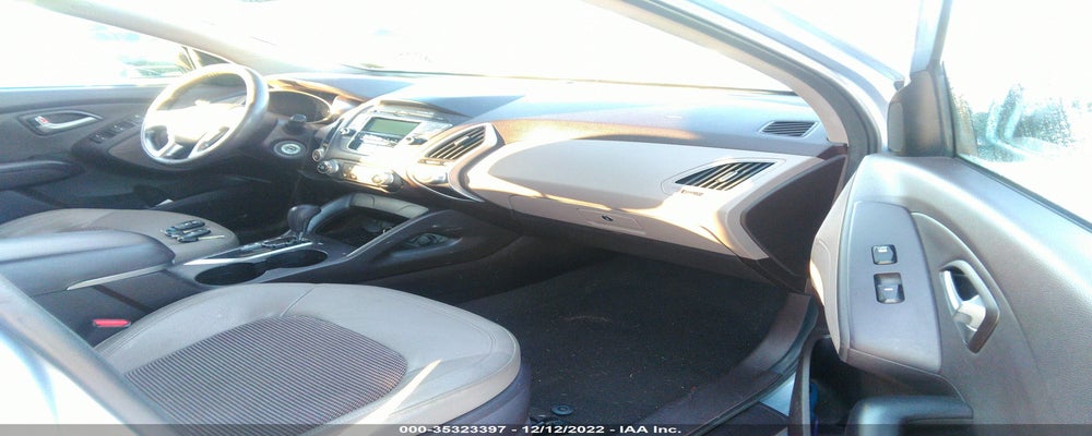 KM8JU3AC6BU287080 2011 HYUNDAI TUCSON photo no. 5