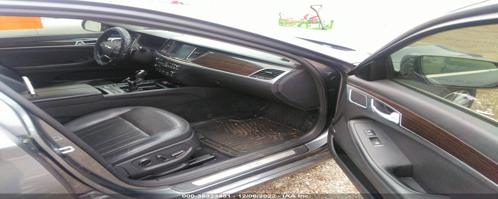 KMHGN4JE8FU074426 2015 HYUNDAI GENESIS photo no. 5