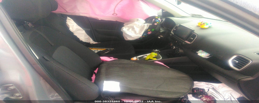 KMHRB8A35MU089583 2021 HYUNDAI VENUE photo no. 5