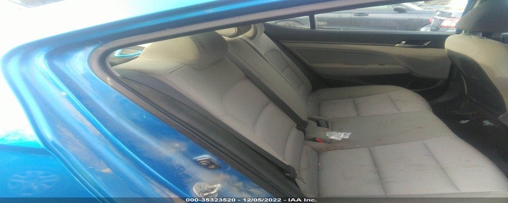 KMHD84LF1HU242037 2017 HYUNDAI ELANTRA photo no. 8