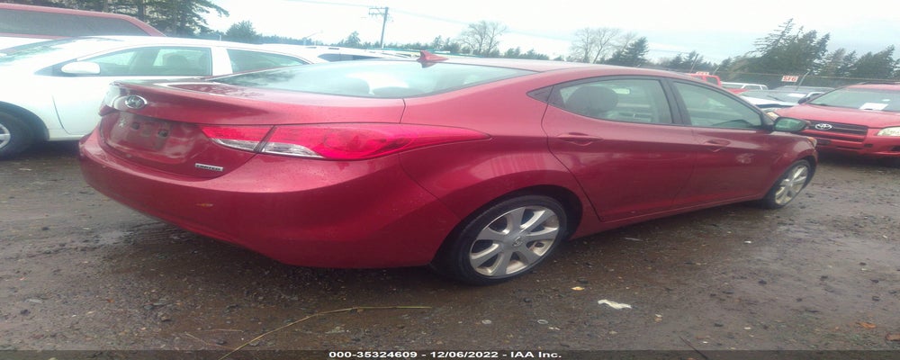 5NPDH4AE2DH378647 2013 HYUNDAI ELANTRA photo no. 4
