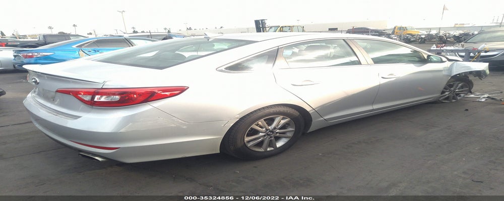5NPE24AF4HH528732 2017 HYUNDAI SONATA photo no. 4