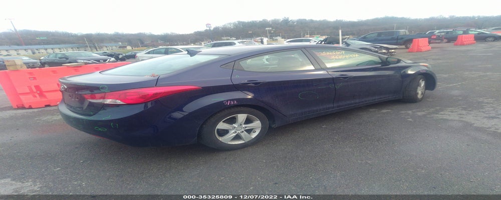 5NPDH4AE5DH371188 2013 HYUNDAI ELANTRA photo no. 4