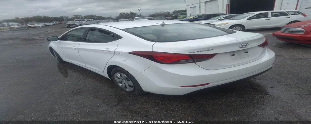 5NPDH4AE7GH765831 2016 HYUNDAI ELANTRA photo no. 3