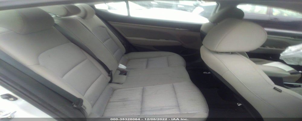 KMHD84LF0HU180047 2017 HYUNDAI ELANTRA photo no. 8
