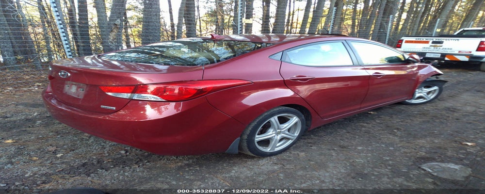 KMHDH4AE8DU686357 2013 HYUNDAI ELANTRA photo no. 4