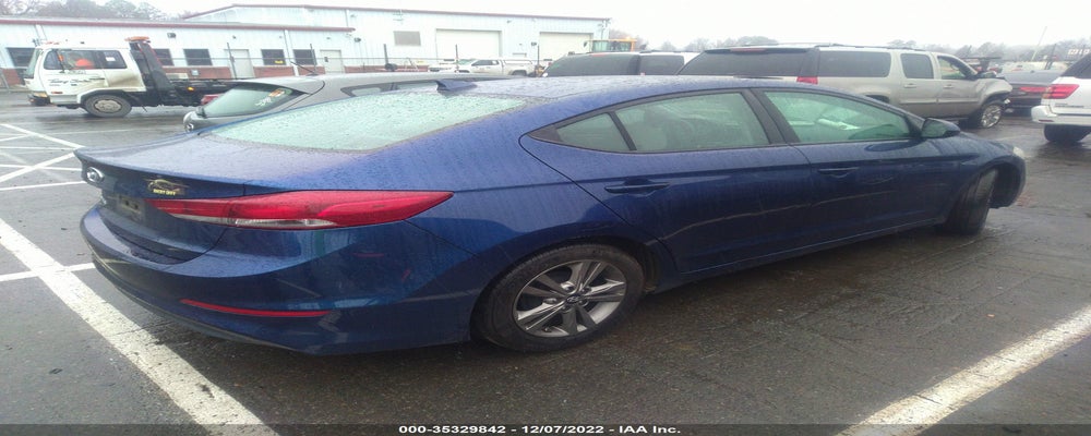 5NPD84LF2HH092597 2017 HYUNDAI ELANTRA photo no. 4