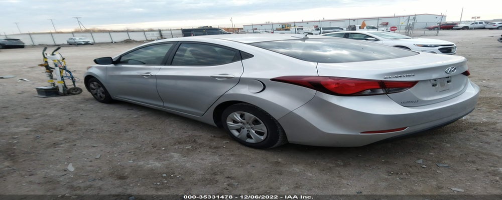 5NPDH4AE2GH690181 2016 HYUNDAI ELANTRA photo no. 3
