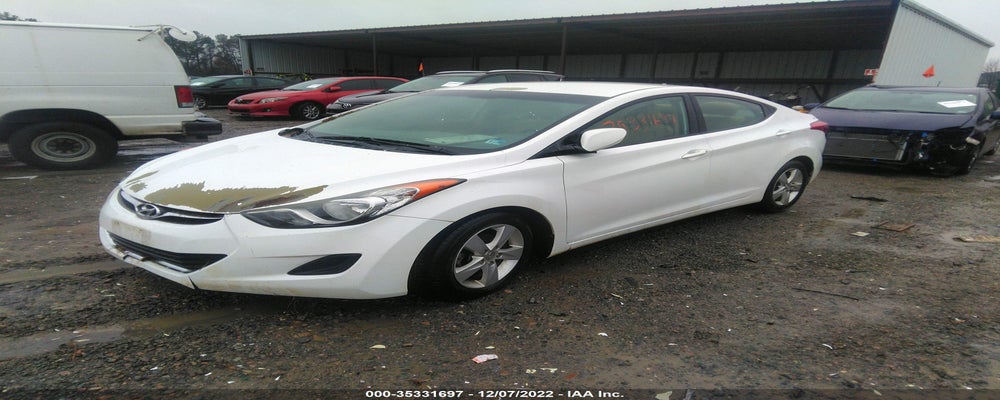 5NPDH4AEXDH305283 2013 HYUNDAI ELANTRA photo no. 2