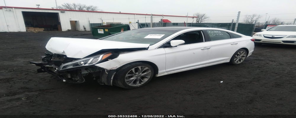 5NPE34AB4FH111232 2015 HYUNDAI SONATA photo no. 2