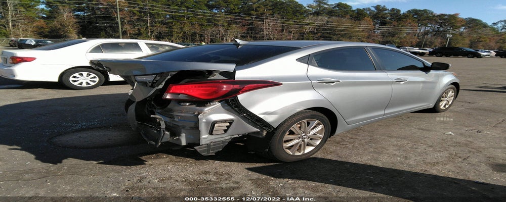 5NPDH4AE6FH577087 2015 HYUNDAI ELANTRA photo no. 4