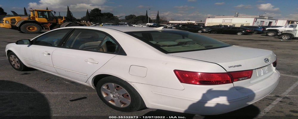5NPET4AC2AH576545 2010 HYUNDAI SONATA photo no. 3