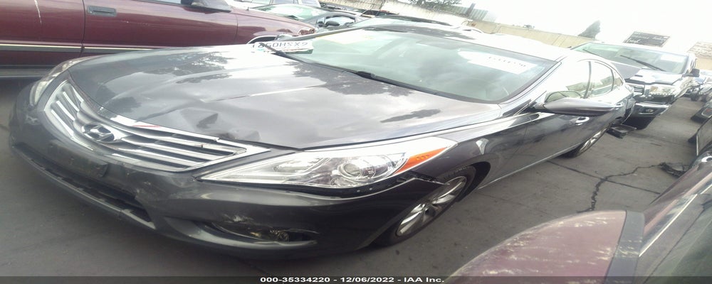 KMHFG4JG8CA185112 2012 HYUNDAI AZERA photo no. 2