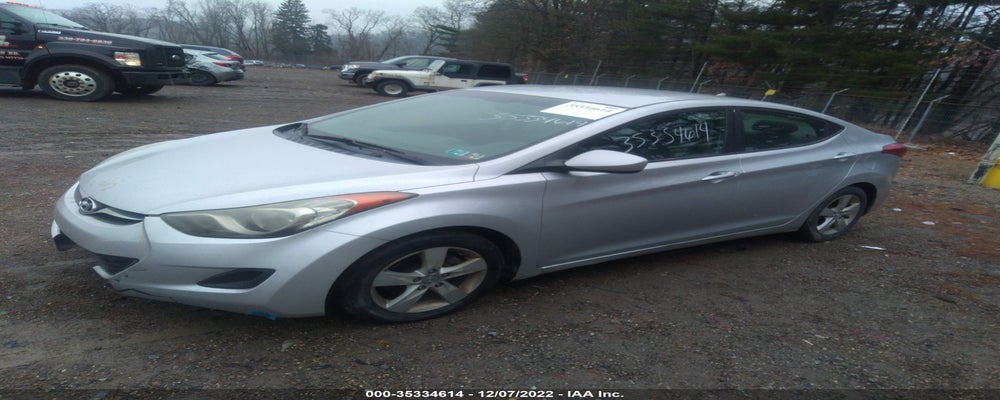 KMHDH4AE1BU133272 2011 HYUNDAI ELANTRA photo no. 2