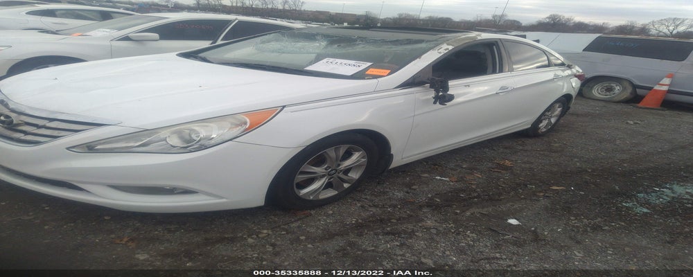5NPEC4AC6CH468884 2012 HYUNDAI SONATA photo no. 2