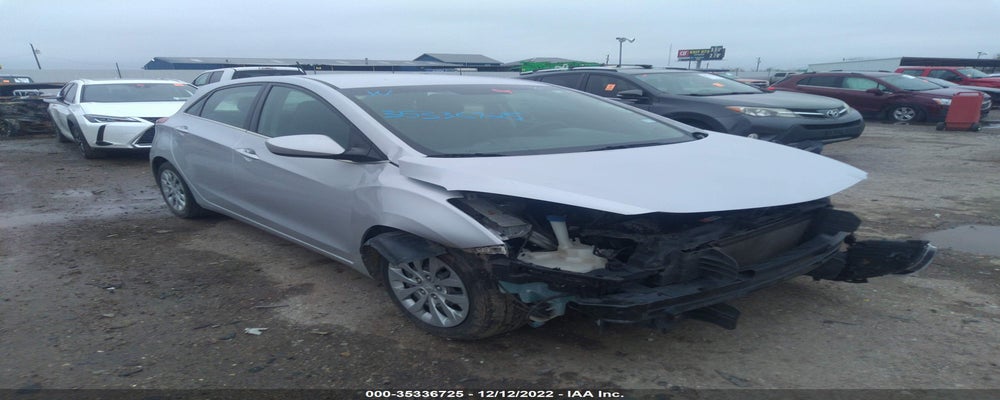 KMHD35LH7HU370238 2017 HYUNDAI ELANTRA GT photo no. 10