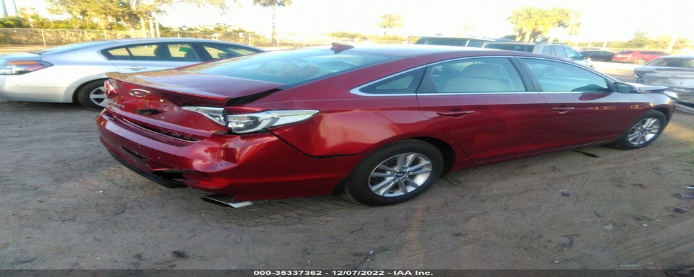 5NPE24AF8FH222291 2015 HYUNDAI SONATA photo no. 4
