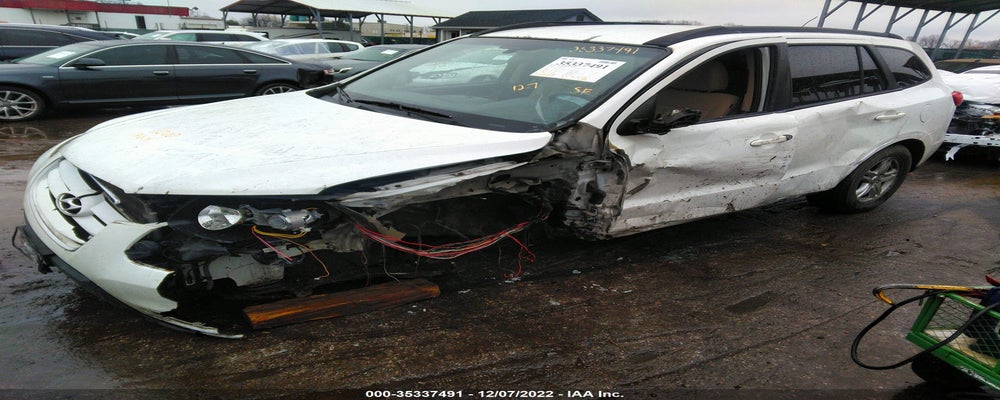 5NMSG3AB5AH402524 2010 HYUNDAI SANTA FE photo no. 2