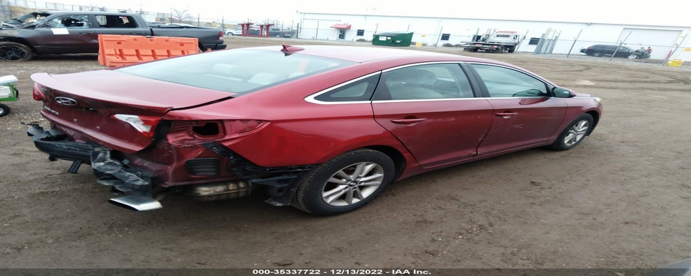 5NPE24AF4FH007989 2015 HYUNDAI SONATA photo no. 4