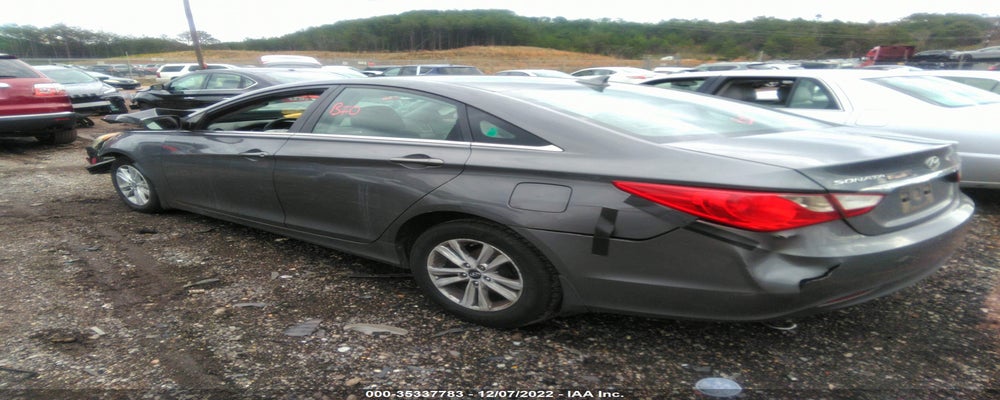 5NPEB4AC6BH044042 2011 HYUNDAI SONATA photo no. 3