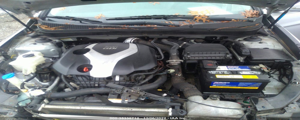 5NPEC4AB1BH275015 2011 HYUNDAI SONATA photo no. 10