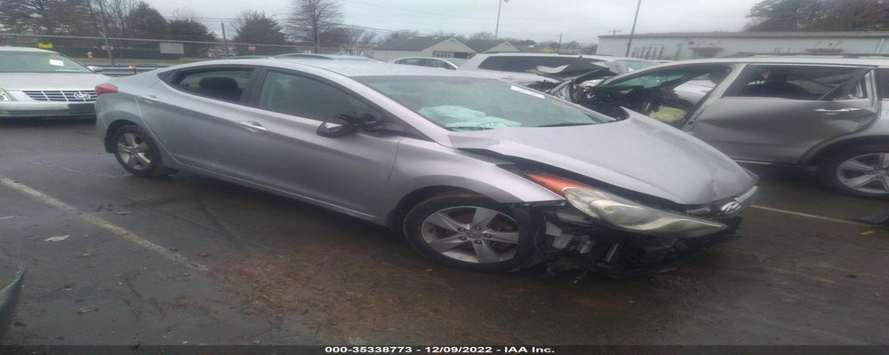 5NPDH4AE4DH370825 2013 HYUNDAI ELANTRA photo no. 1