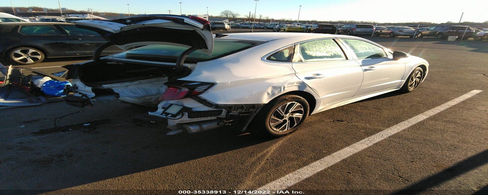 KMHL24JJ1MA020114 2021 HYUNDAI SONATA photo no. 4