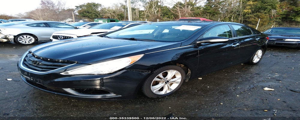 5NPEC4ACXBH301958 2011 HYUNDAI SONATA photo no. 2