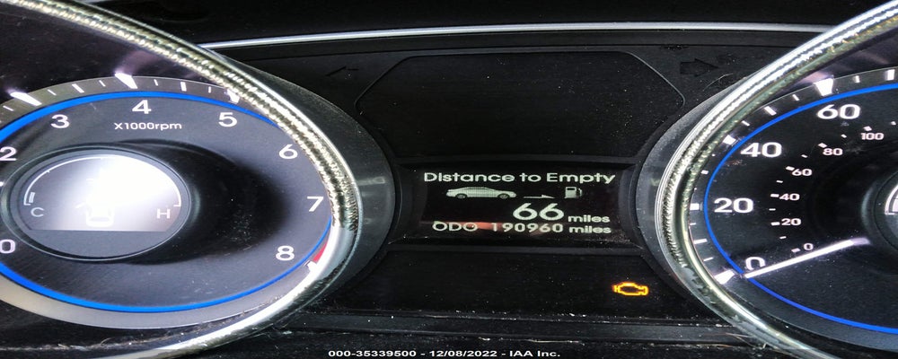 5NPEC4ACXBH301958 2011 HYUNDAI SONATA photo no. 7