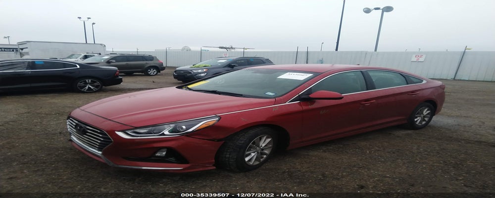 5NPE24AF9JH656633 2018 HYUNDAI SONATA photo no. 2