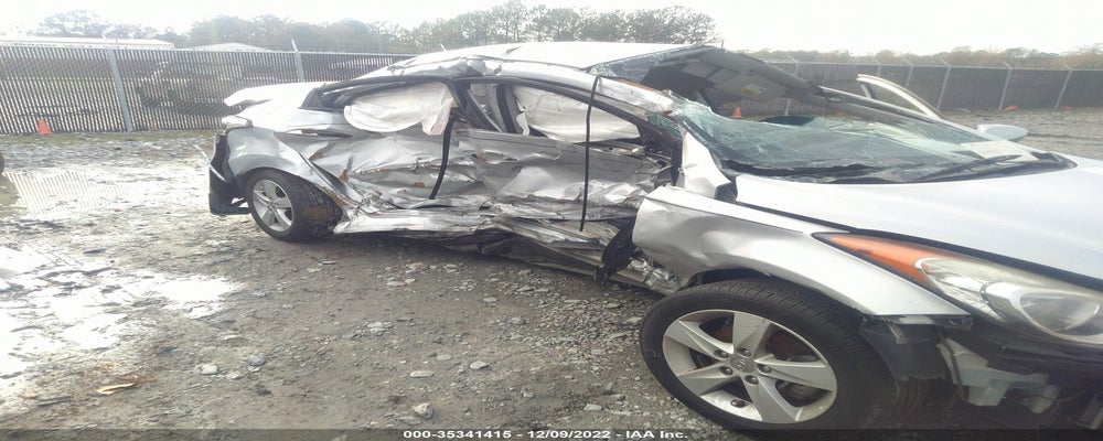 5NPDH4AE3DH417200 2013 HYUNDAI ELANTRA photo no. 6