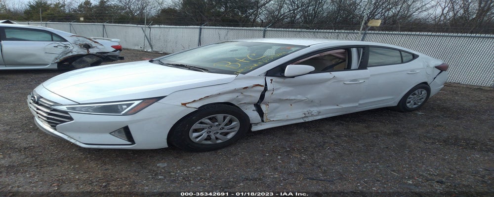 5NPD74LFXKH424652 2019 HYUNDAI ELANTRA photo no. 2