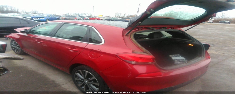 KMHH35LE2JU042772 2018 HYUNDAI ELANTRA GT photo no. 3