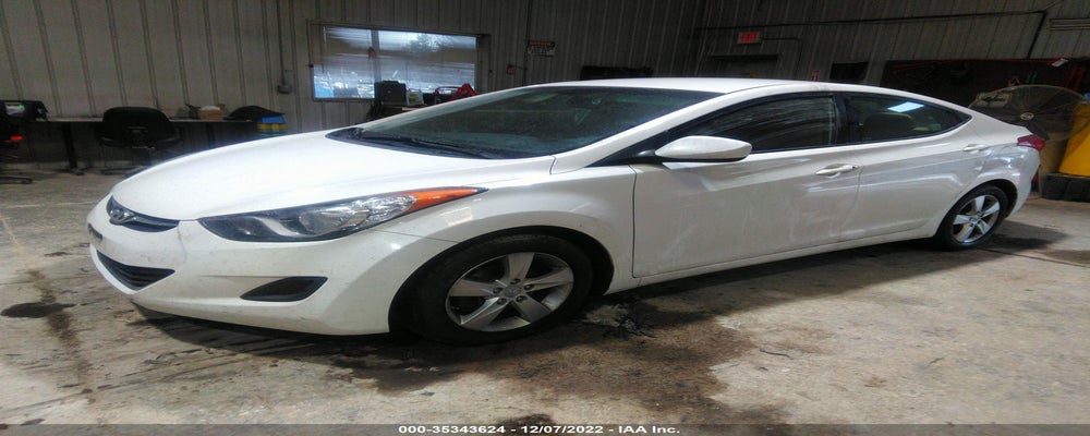 5NPDH4AE6DH368977 2013 HYUNDAI ELANTRA photo no. 2