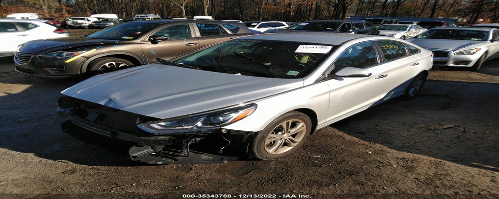 5NPE34AF8KH815060 2019 HYUNDAI SONATA photo no. 2