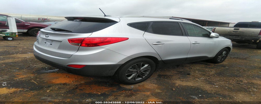 KM8JU3AG3FU014218 2015 HYUNDAI TUCSON photo no. 4