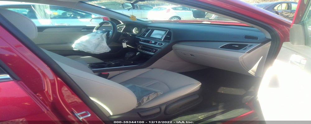 5NPE24AF2KH805529 2019 HYUNDAI SONATA photo no. 5