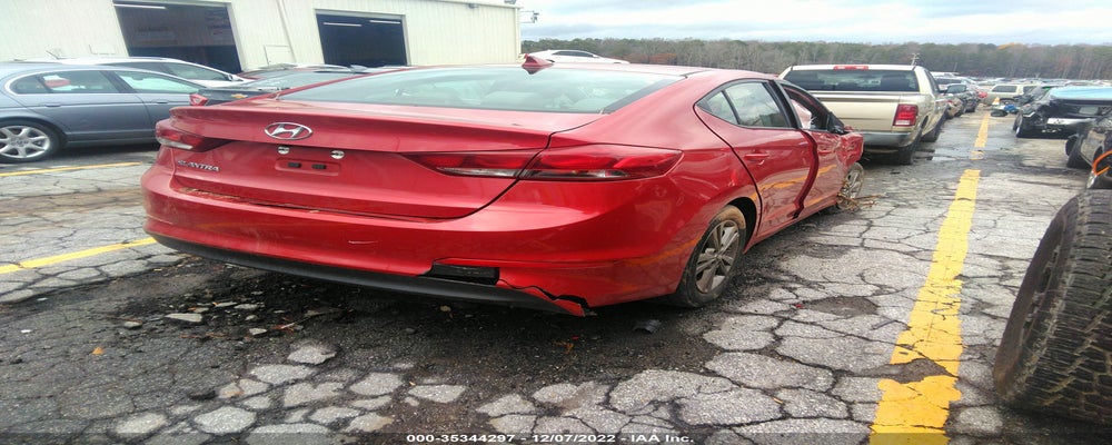5NPD84LF2JH394770 2018 HYUNDAI ELANTRA photo no. 4