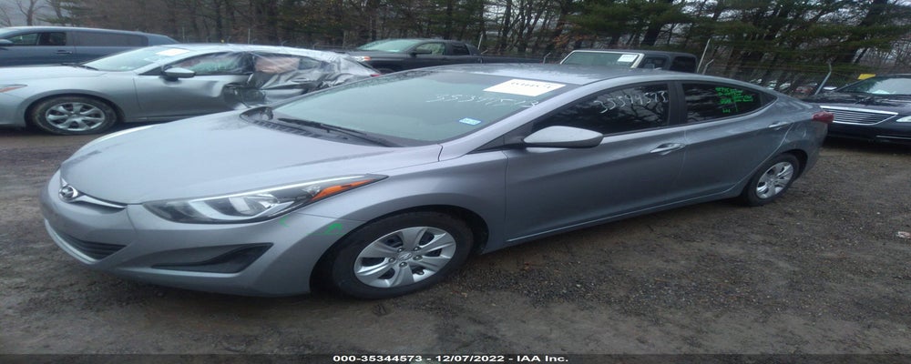 5NPDH4AE0GH763757 2016 HYUNDAI ELANTRA photo no. 2