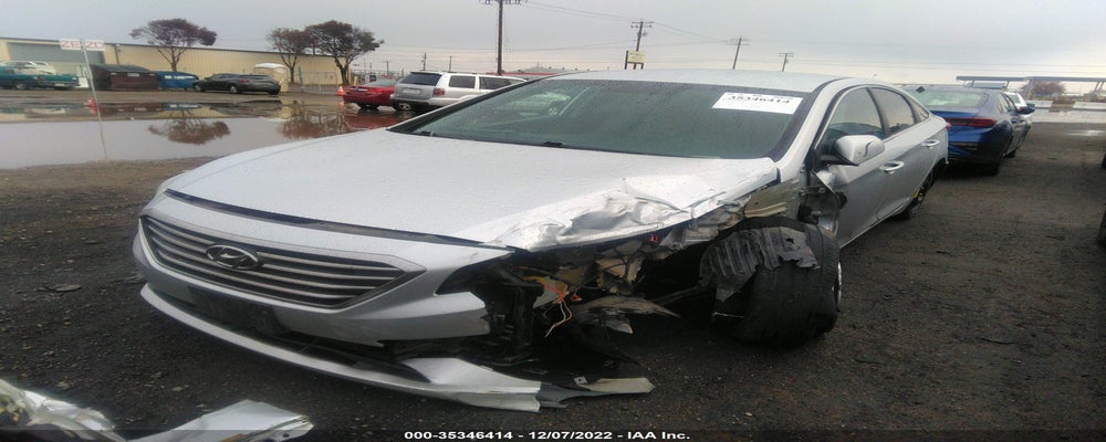 5NPE24AF2HH454453 2017 HYUNDAI SONATA photo no. 2