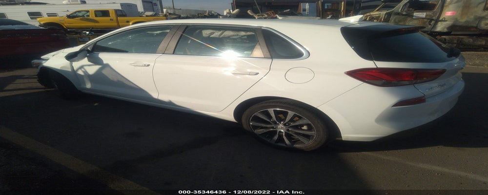 KMHH35LE7LU145561 2020 HYUNDAI ELANTRA GT photo no. 3