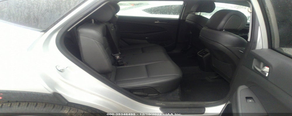 KM8J33A46HU561883 2017 HYUNDAI TUCSON photo no. 8