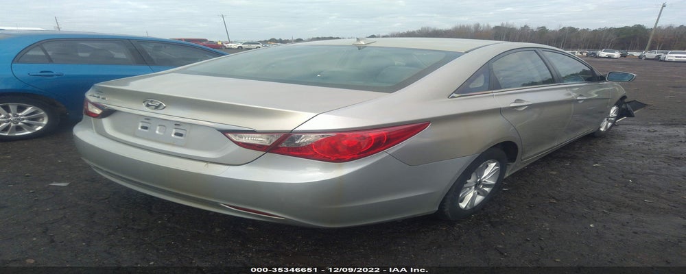 5NPEB4AC5DH580001 2013 HYUNDAI SONATA photo no. 4
