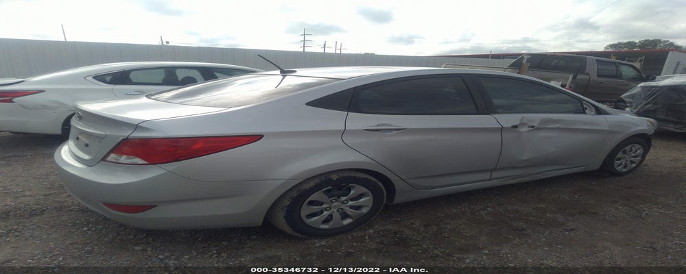 KMHCT4AE1FU817402 2015 HYUNDAI ACCENT photo no. 4
