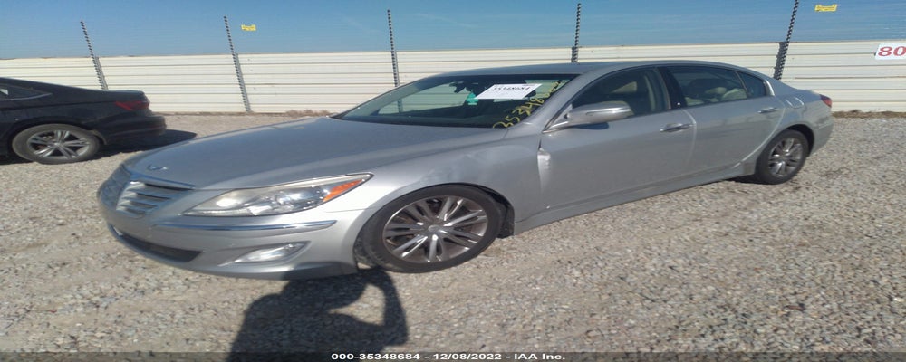 KMHGC4DD6CU206815 2012 HYUNDAI GENESIS photo no. 2