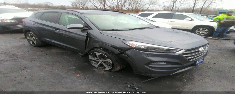 KM8J33A26JU679369 2018 HYUNDAI TUCSON photo no. 4