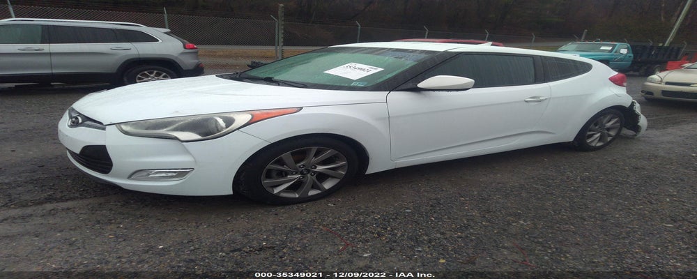 KMHTC6AD9HU310883 2017 HYUNDAI VELOSTER photo no. 2