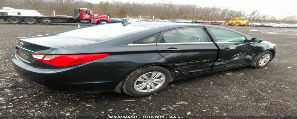 5NPEB4AC1BH100193 2011 HYUNDAI SONATA photo no. 4