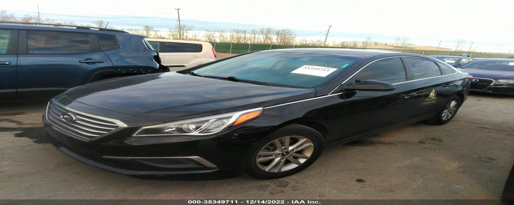 5NPE24AF9HH572001 2017 HYUNDAI SONATA photo no. 2